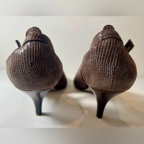 Bandolino Brown Women’s Low Heel Sling Back Size 6.5 Leather - Picture 6 of 8